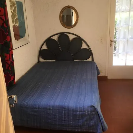Les Amandiers - 5 Km De La Apartman *
