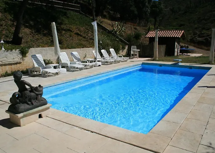 Les Amandiers - 5 Km De La