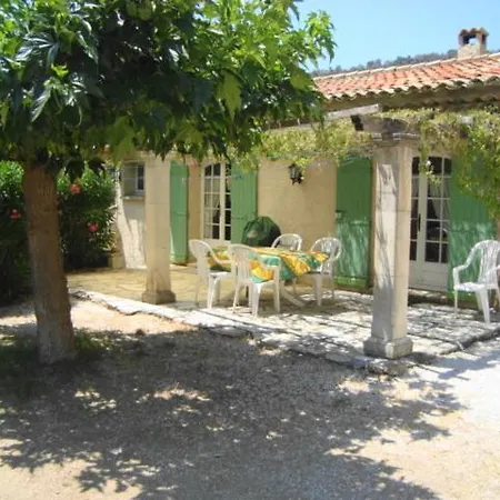 Apartment Les Amandiers - 5 Km De La