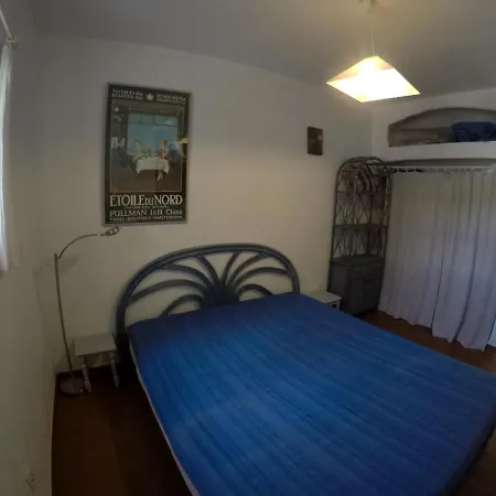 Les Amandiers - 5 Km De La *