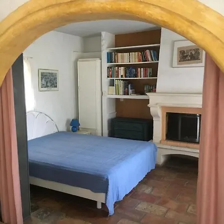 Les Amandiers - 5 Km De La Apartment Sainte-Maxime