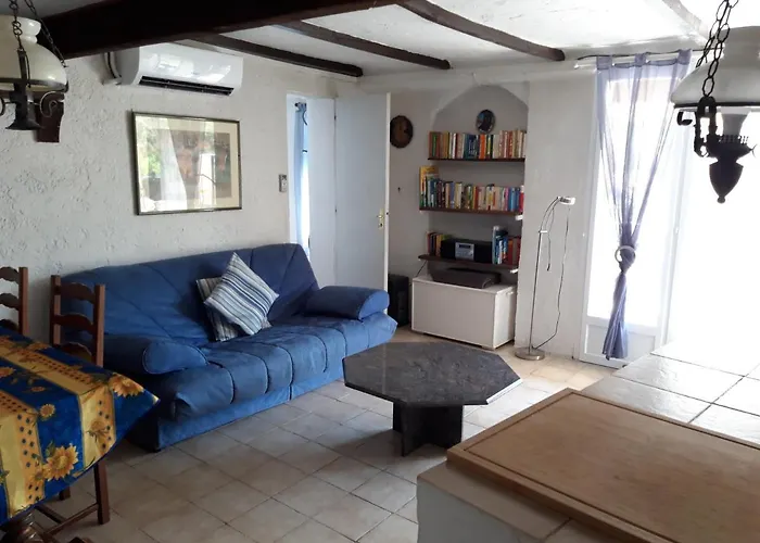 Appartement Les Amandiers - 5 Km De La *