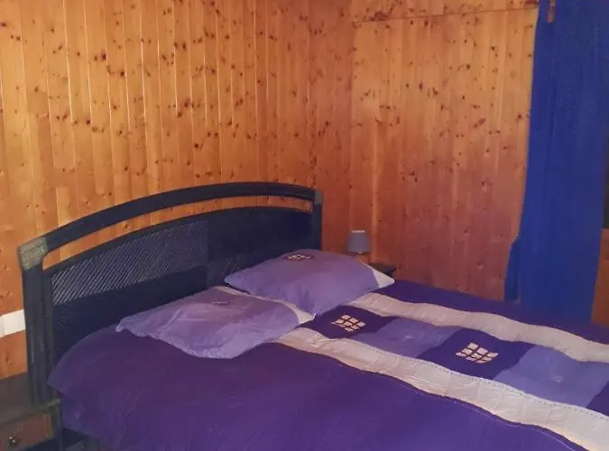 Les Amandiers - 5 Km De La شقة *