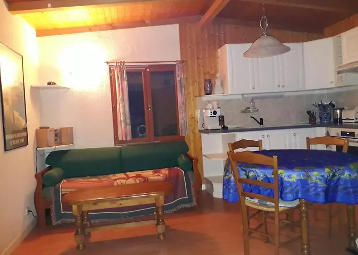 Les Amandiers - 5 Km De La 圣马克西姆