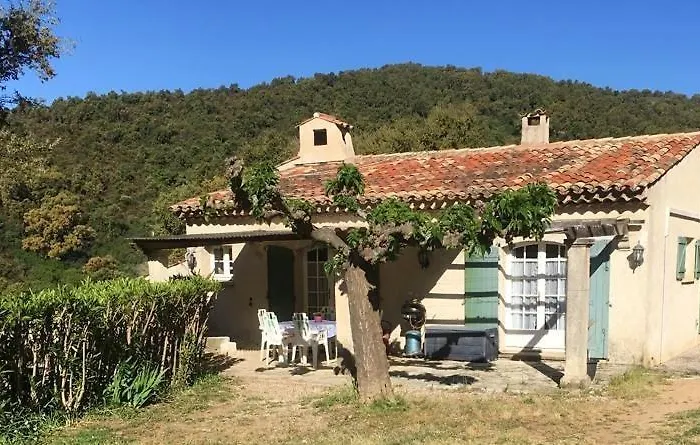 Les Amandiers - 5 Km De La