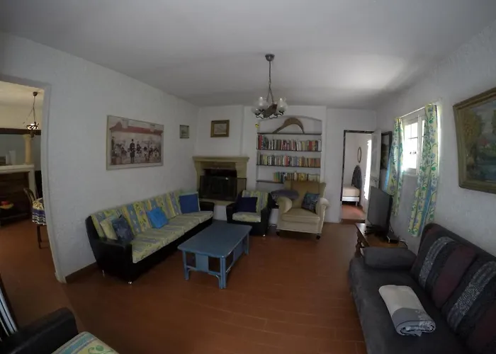 Appartement Les Amandiers - 5 Km De La *